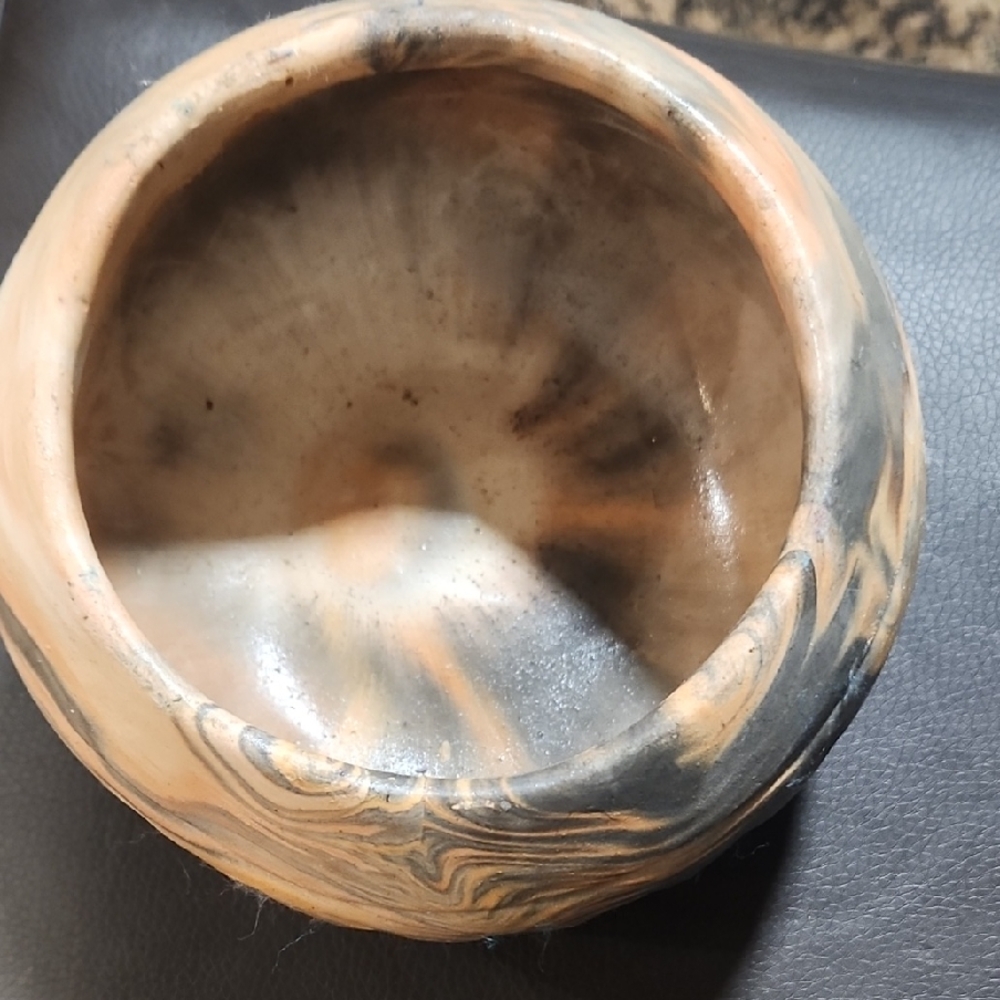 Artistic Swirl Ceramic Bowl - Black and Tan Vtg
